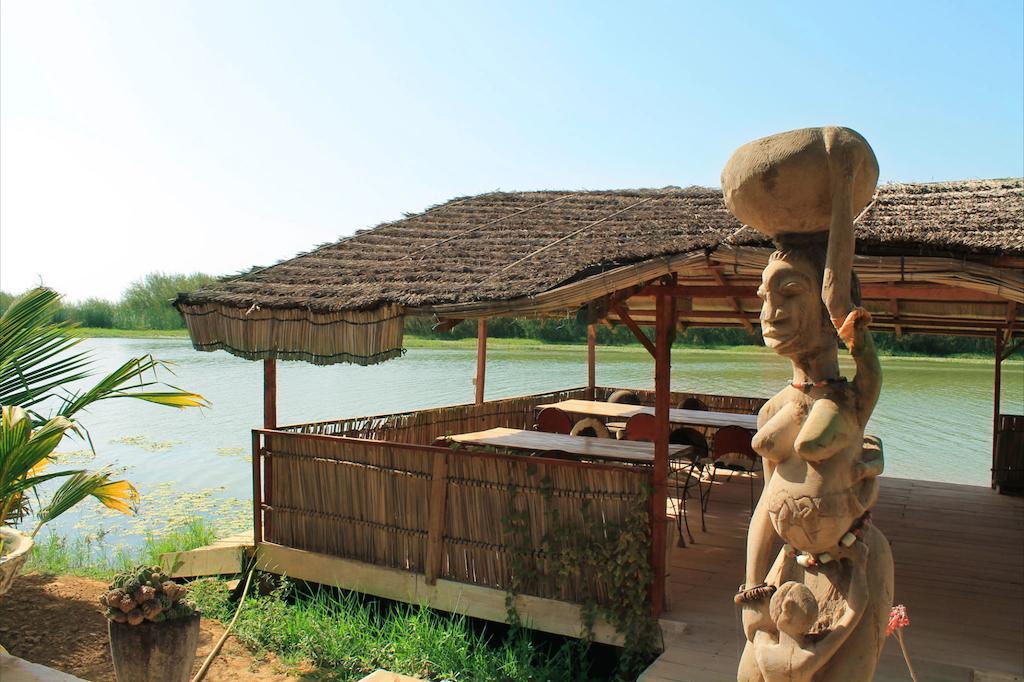 Lampsar Lodge Ndiongo Luaran gambar